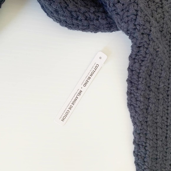 Cloth By Design Novelty Stitch Crew Neck Sweater L - Picture 6 of 9